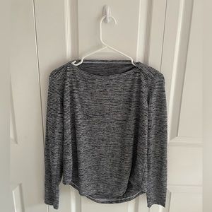 ATHLETA - Cutout breezy openback top - Size XS